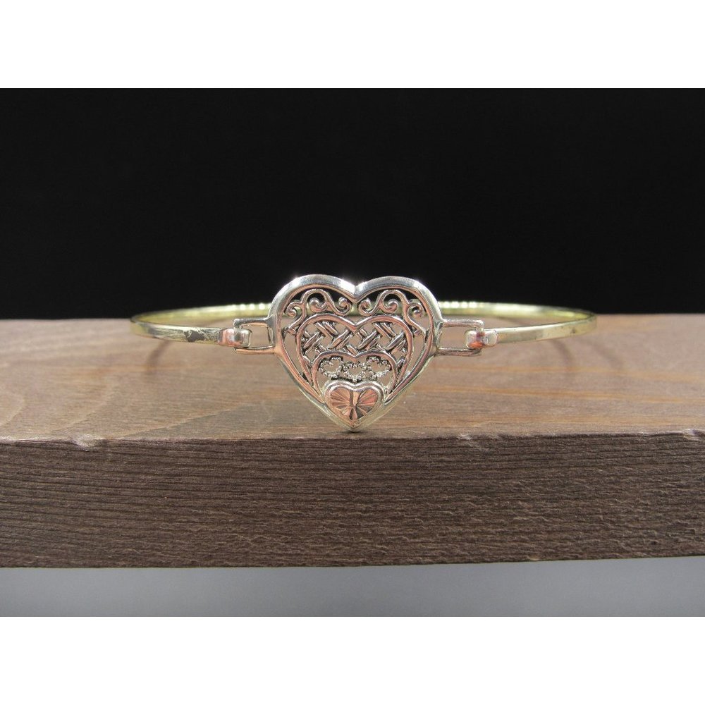 7" Silver Tone Rustic Heart Love Bracelet Vintage Elegant Beautiful Everyday